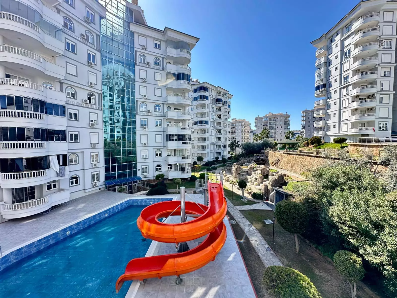 Flat 110m² in Turkey, Tosmur. Priced at 137500€ rent photo-18