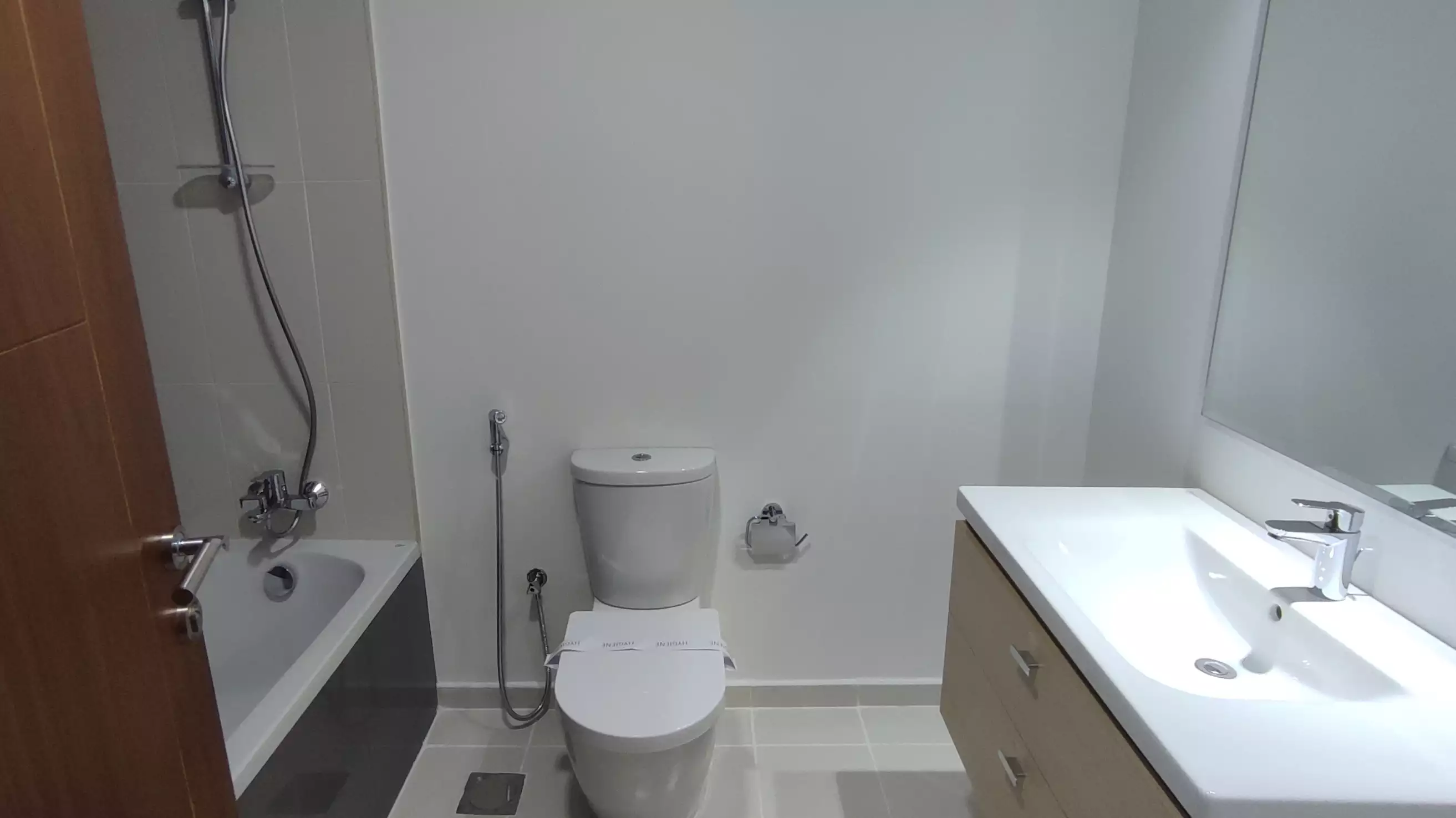 Flat 55m² in UAE, Dubai. Priced at 245028$ rent photo-7