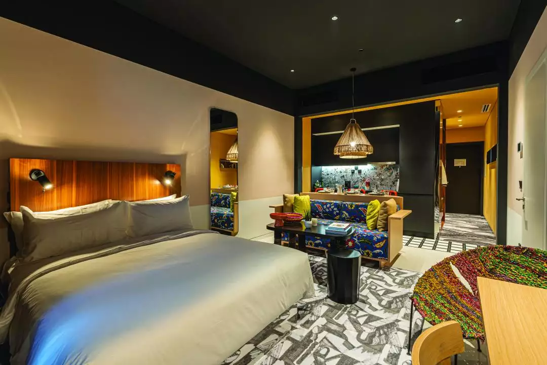 Flat 42m² in UAE, Dubai. Priced at 394768$ rent photo-3