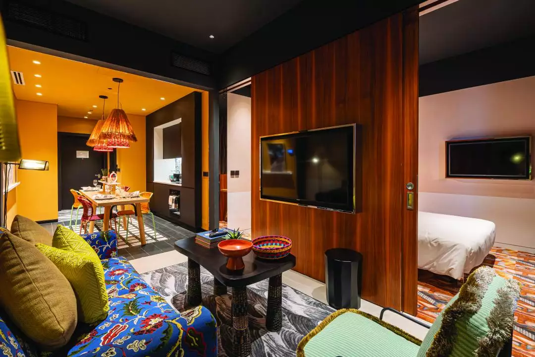 Flat 42m² in UAE, Dubai. Priced at 394768$ rent photo-4