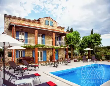 Buy in Croatia for 1300000€