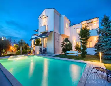 Buy in Croatia for 1850000€