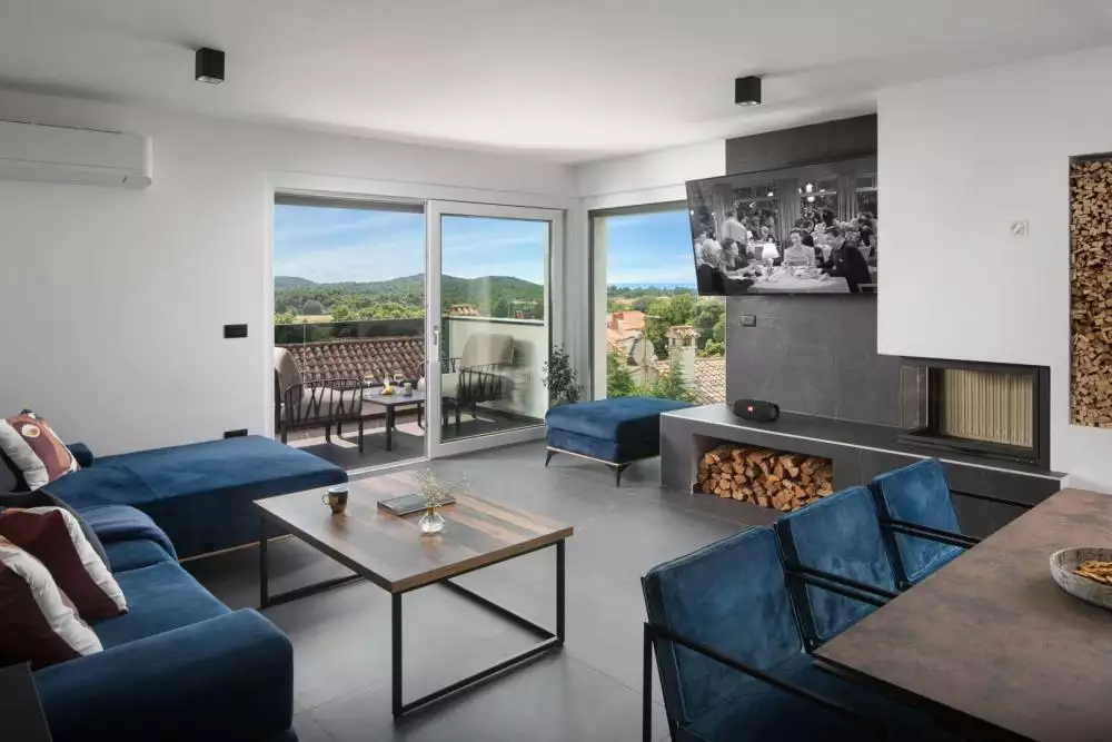 Villa 203m² in Croatia, Flengi. Priced at 1900000€ rent photo-10