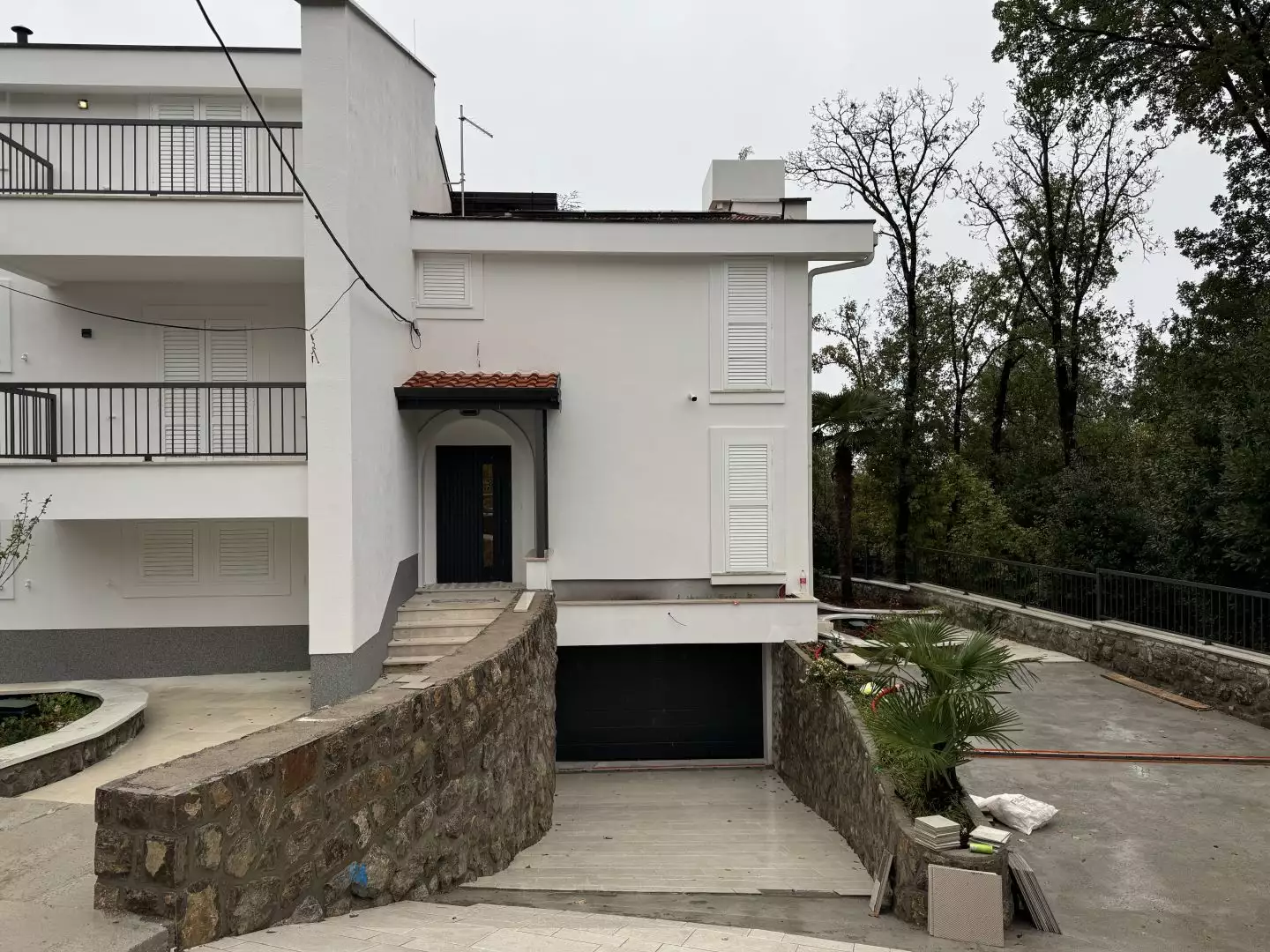 Villa 240m² in Spain, Alicante. Priced at 2400000€ rent photo-3