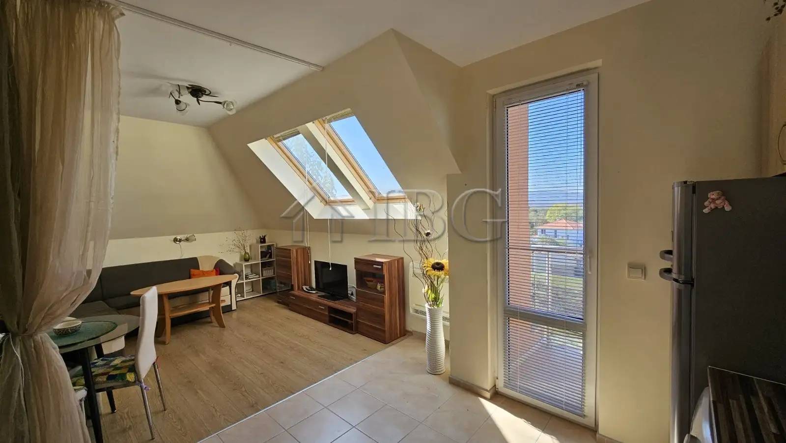 Flat 70m² in Bulgaria, Chernomorets. Priced at 85000€ rent photo-9