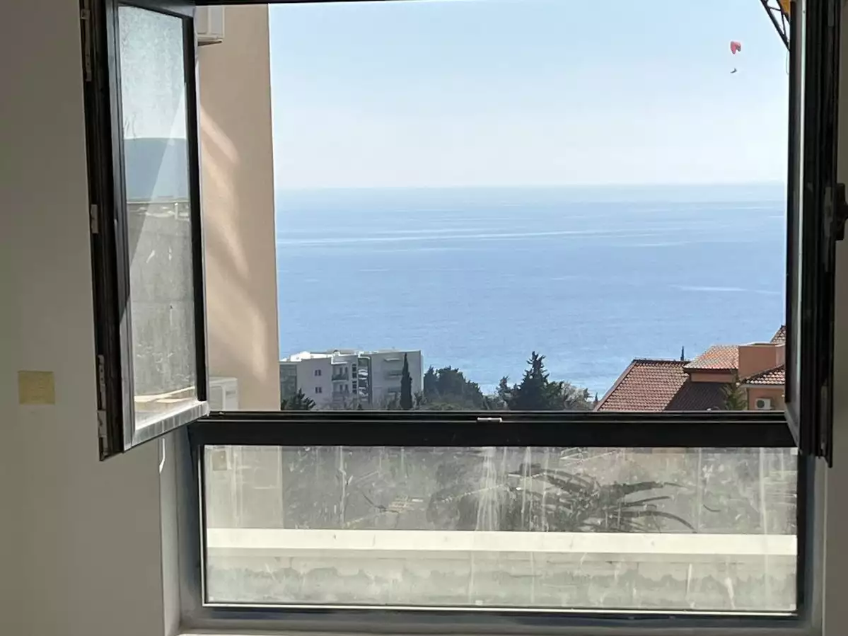Flat 42m² in Montenegro, Becici. Priced at 120000€ rent photo-1