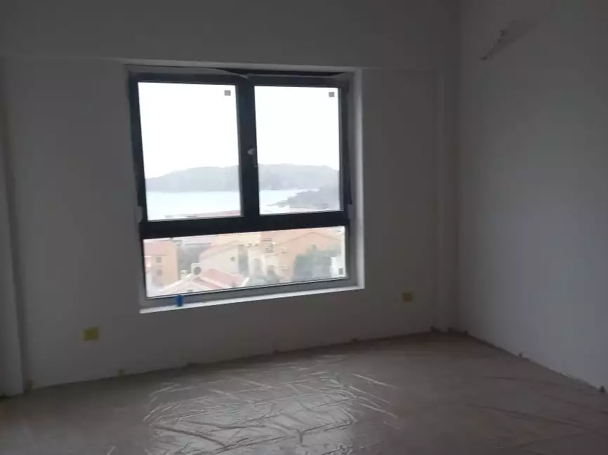 Flat 42m² in Montenegro, Becici. Priced at 120000€ rent photo-14