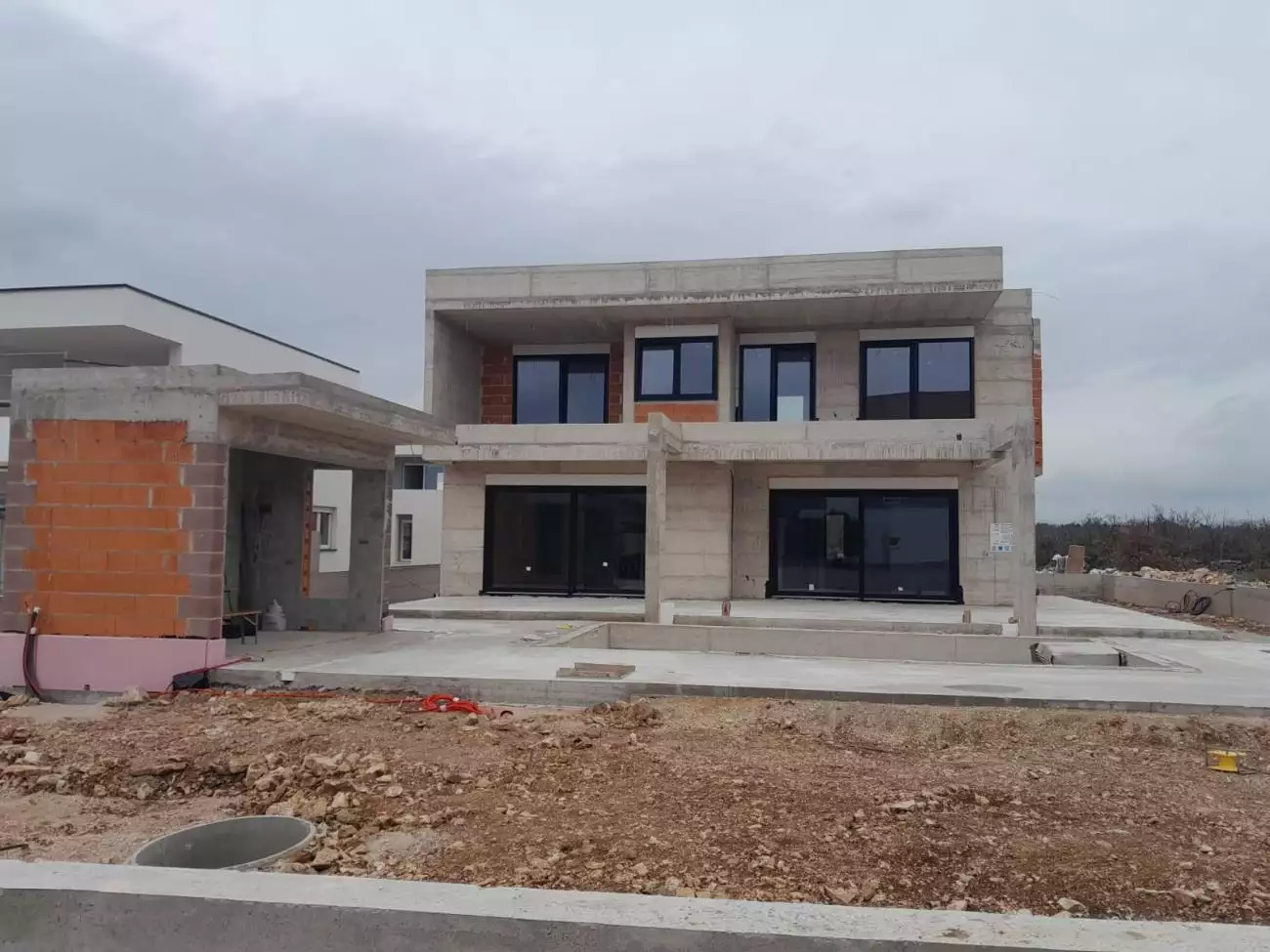 Villa 231m² in Croatia, Sibenik. Priced at 745000€ rent photo-11