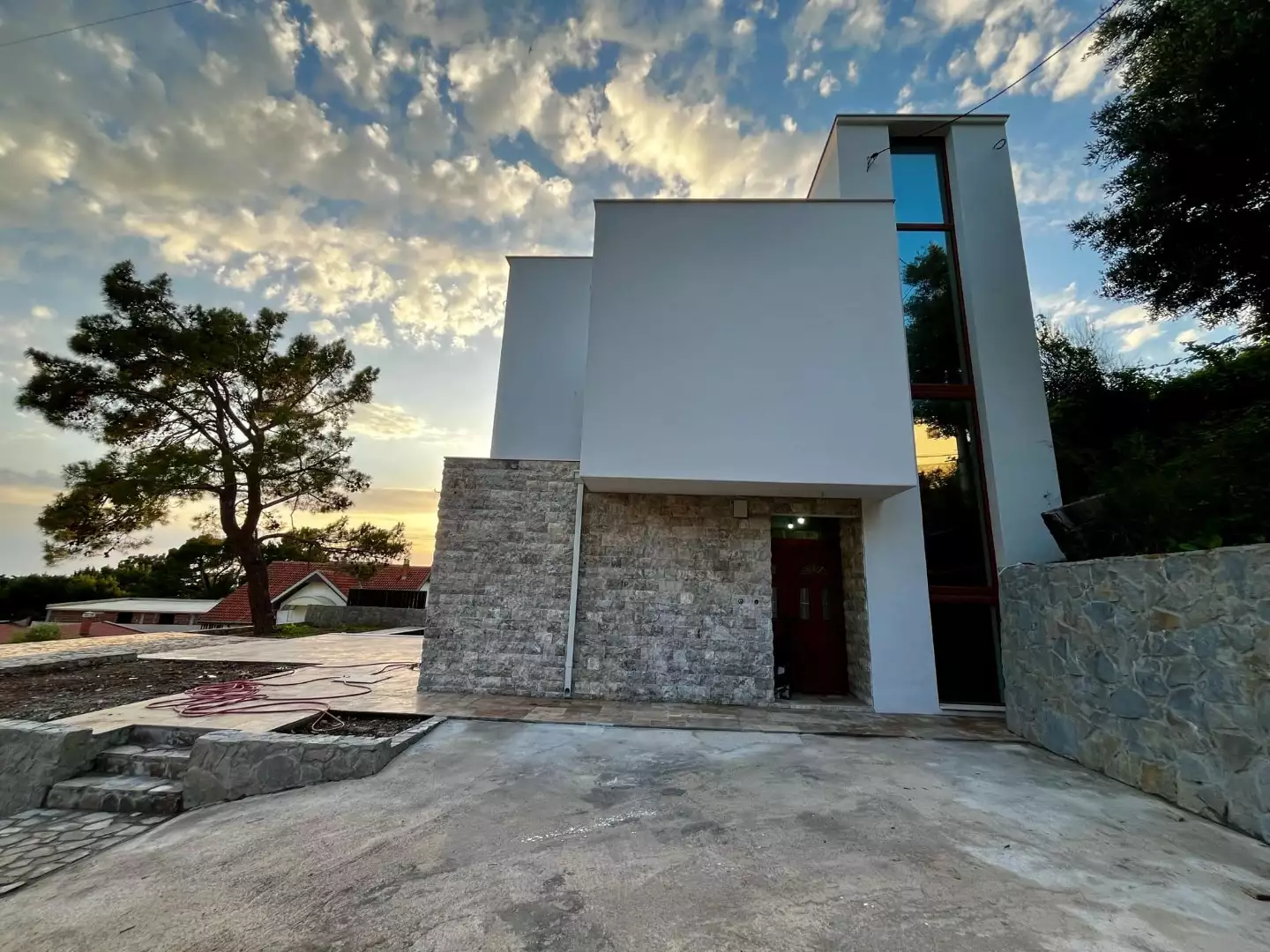 House 292m² in Montenegro, Bar. Priced at 650000€ rent photo-10