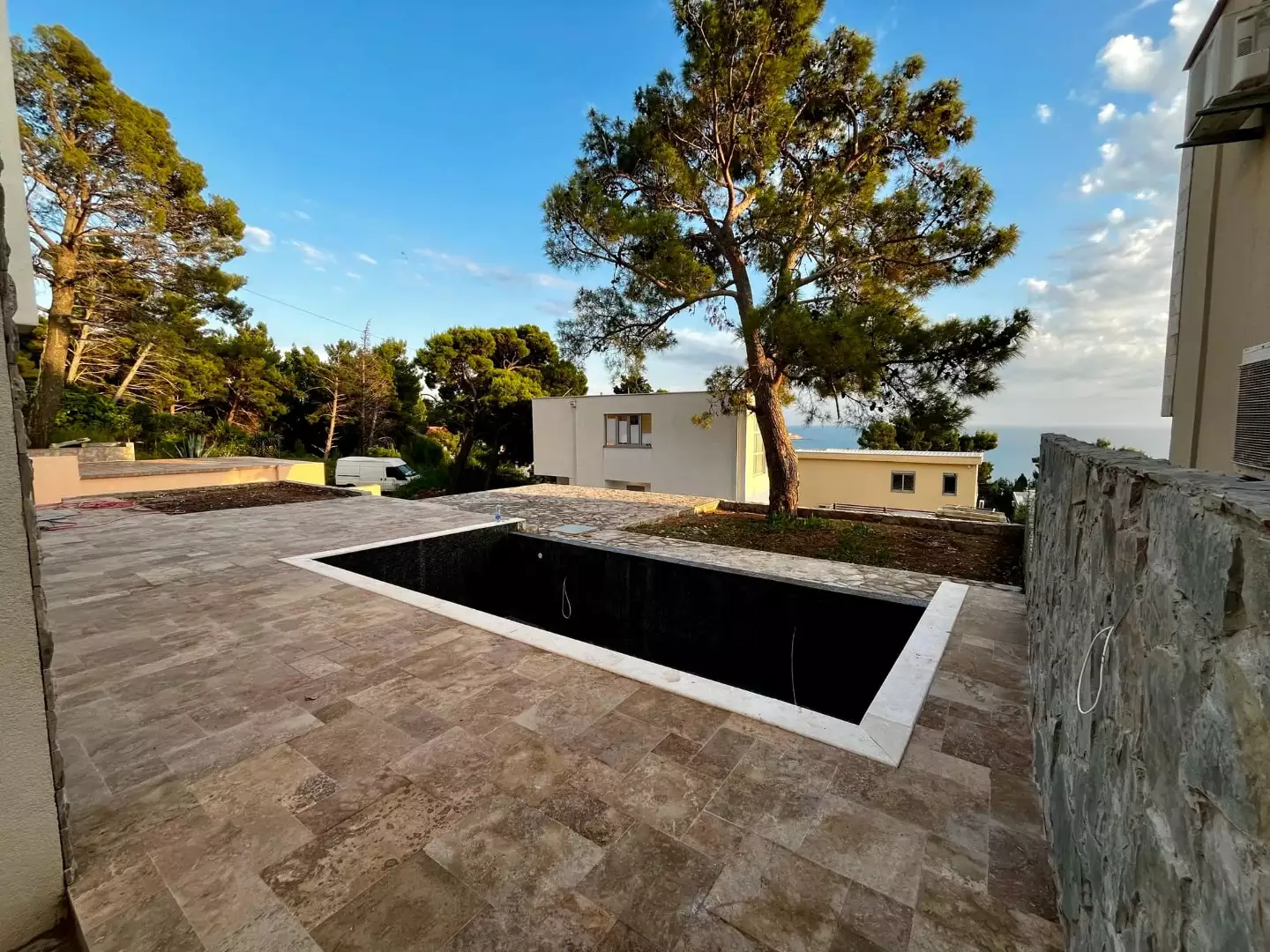 House 292m² in Montenegro, Bar. Priced at 650000€ rent photo-14