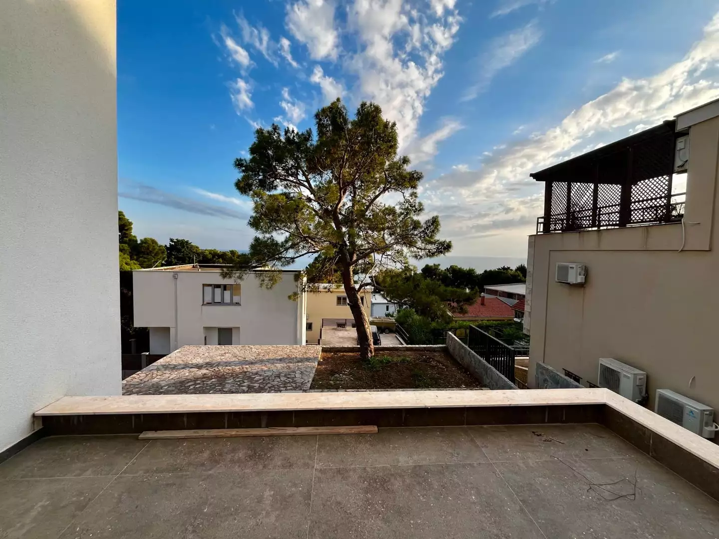 House 292m² in Montenegro, Bar. Priced at 650000€ rent photo-18