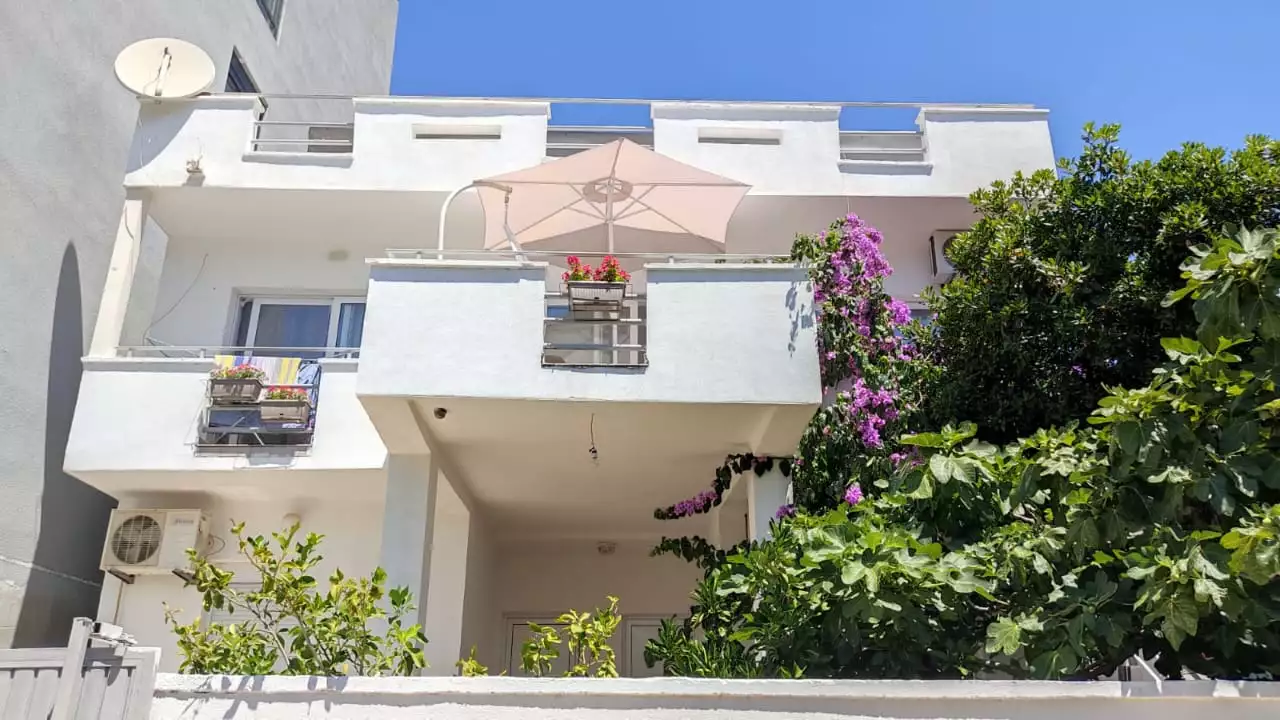 House 199m² in Montenegro, Utjeha. Priced at 350000€ rent photo-1
