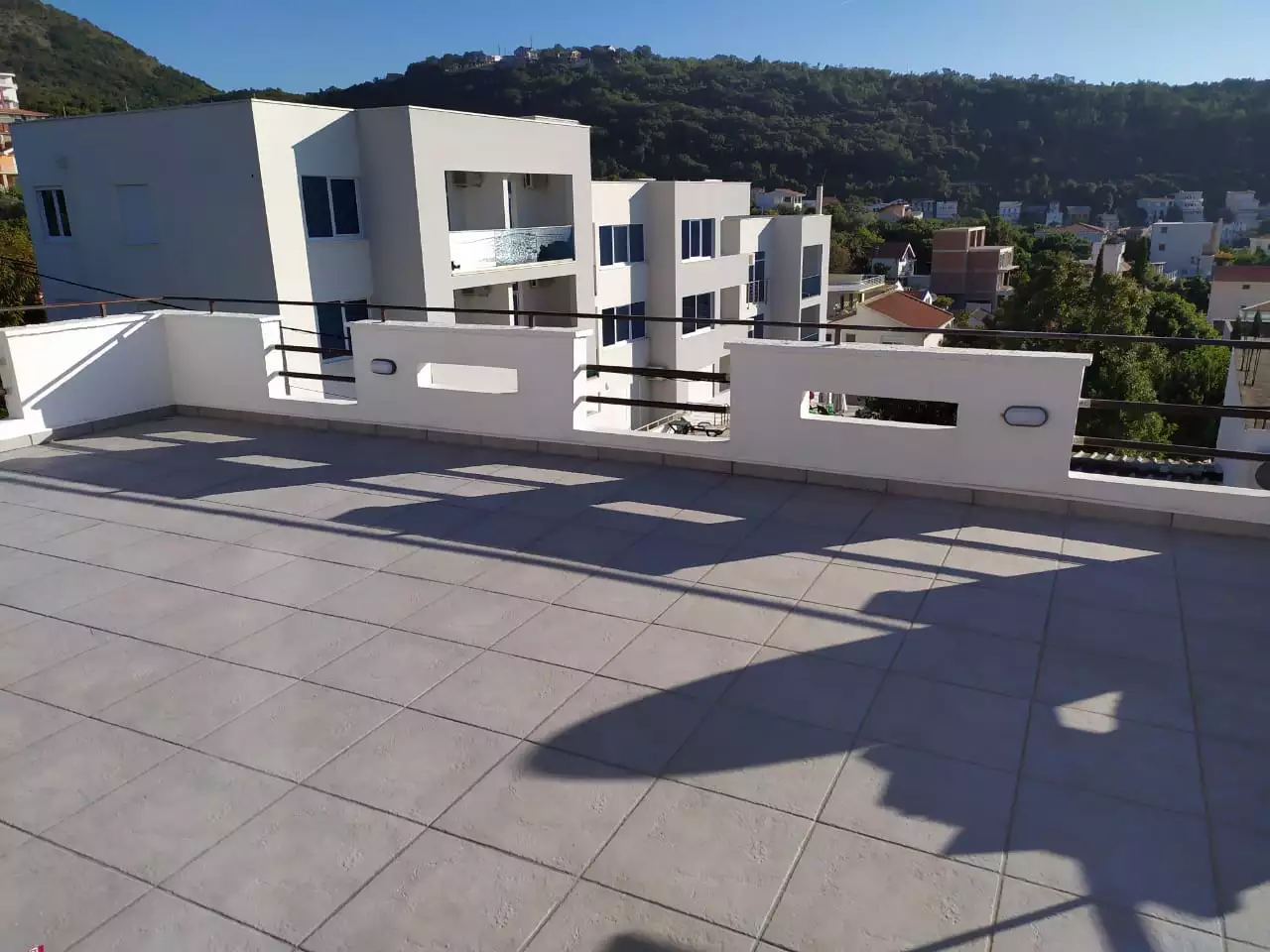 House 199m² in Montenegro, Utjeha. Priced at 350000€ rent photo-3