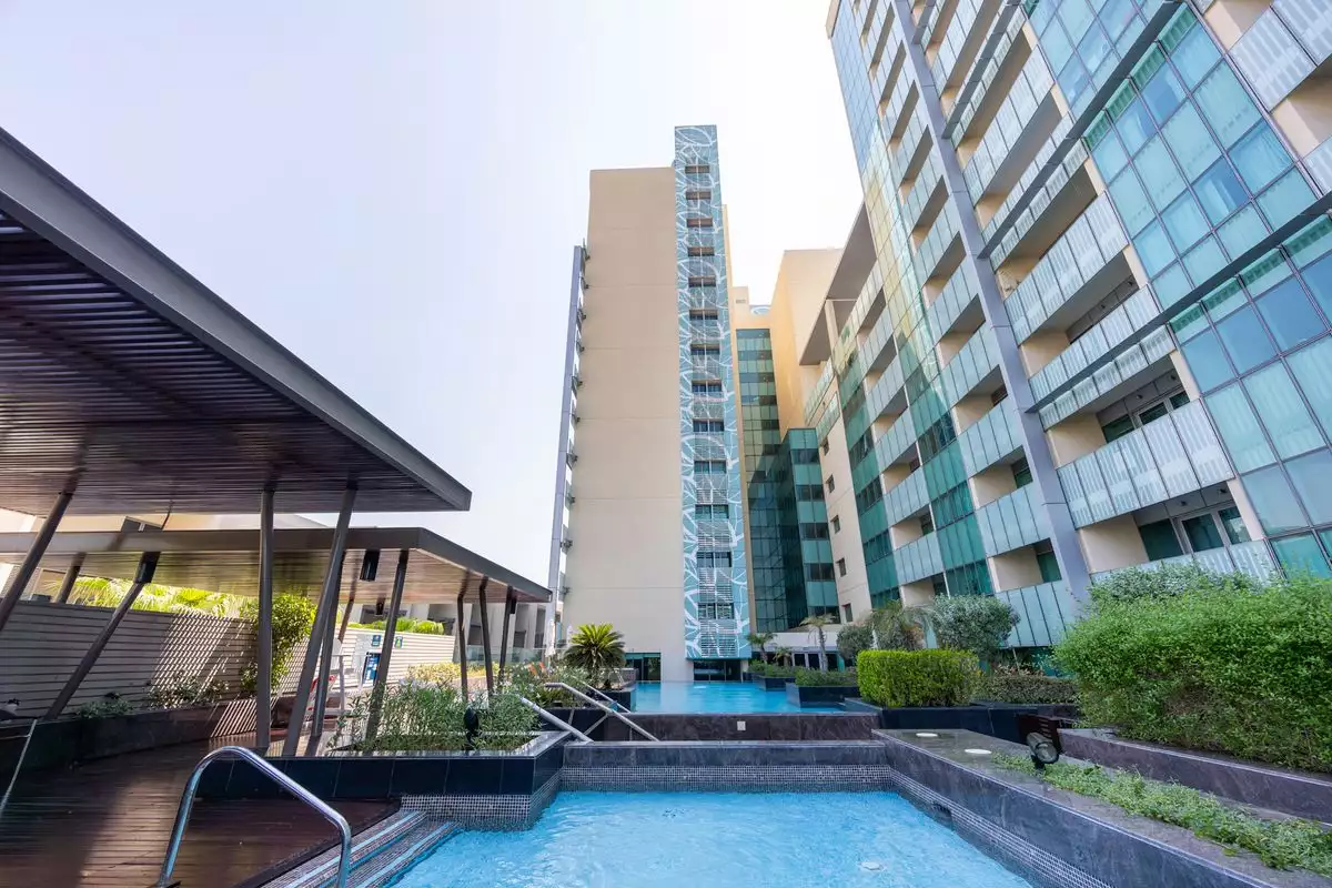 Flat 144m² in UAE, Abu Dhabi. Priced at 482885€ rent photo-1