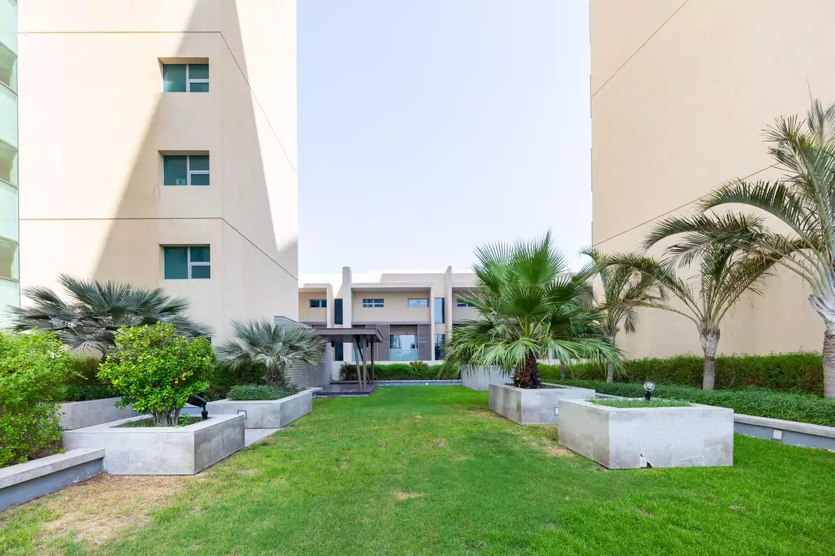 Flat 144m² in UAE, Abu Dhabi. Priced at 482885€ rent photo-17