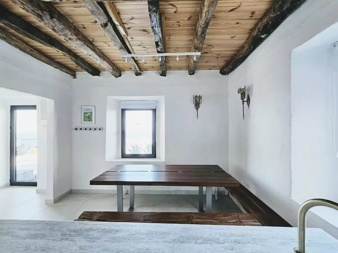 House 250m² in Montenegro, Dobra Voda. Priced at 690000€ rent photo-3