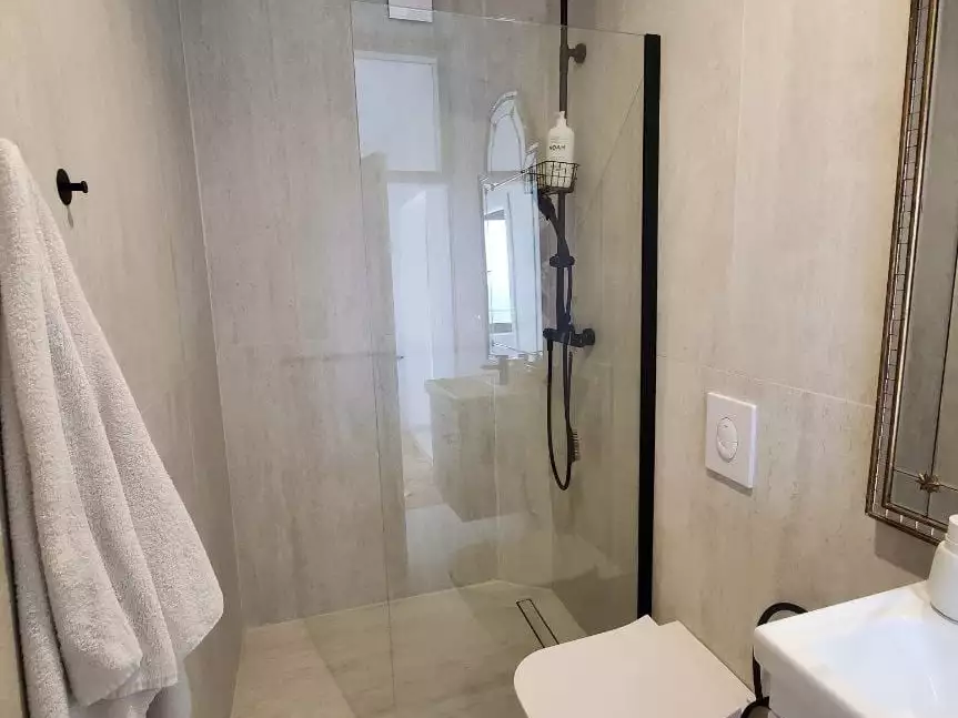 House 250m² in Montenegro, Dobra Voda. Priced at 690000€ rent photo-11