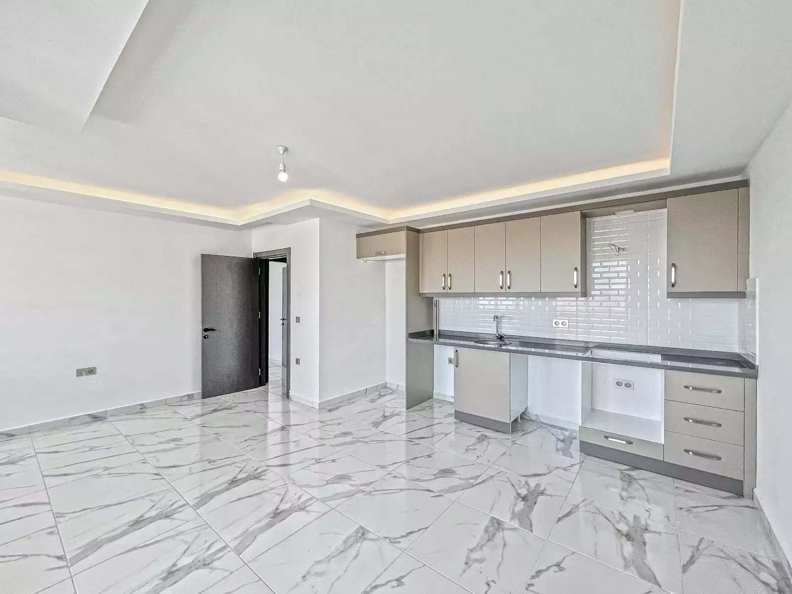 Penthouse 180m² in Turkey, Mahmutlar. Priced at 220000€ rent photo-8