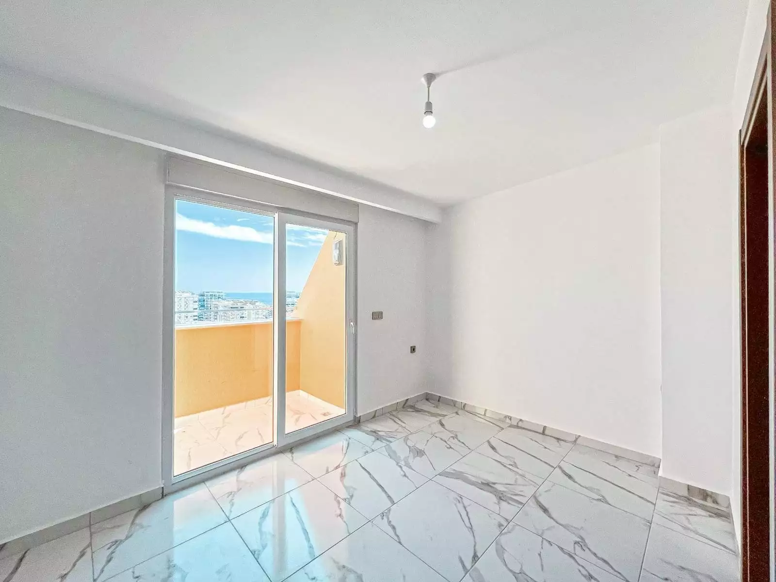 Penthouse 180m² in Turkey, Mahmutlar. Priced at 220000€ rent photo-18