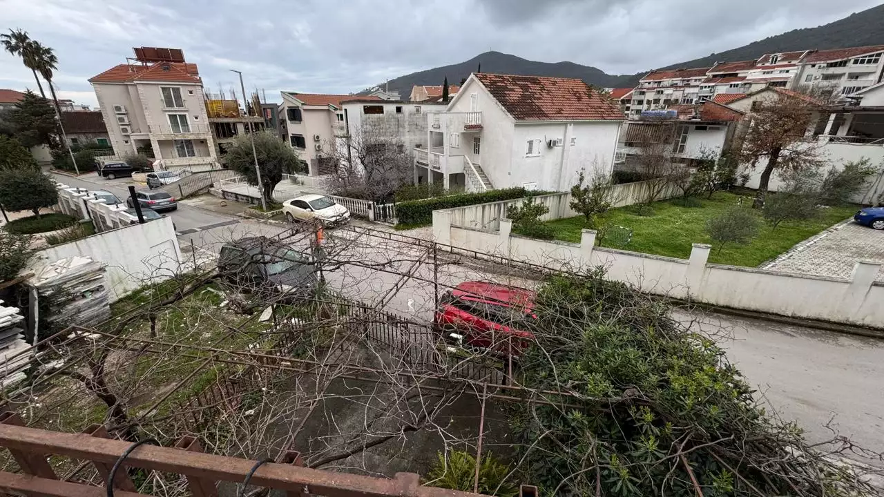 House 84m² in Montenegro, Budva. Priced at 270000€ rent photo-12
