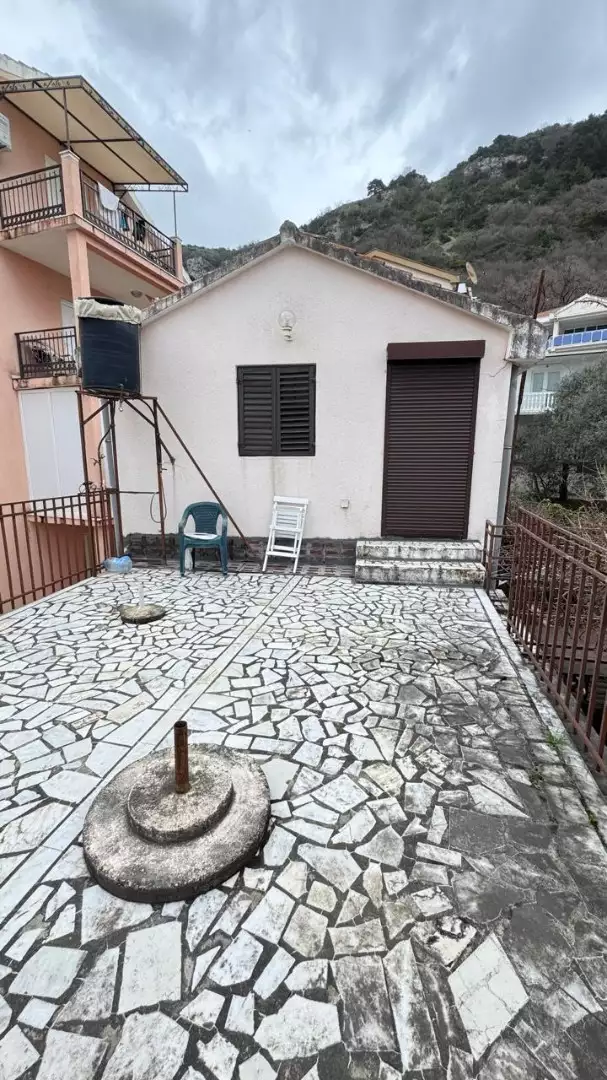 House 84m² in Montenegro, Budva. Priced at 270000€ rent photo-15