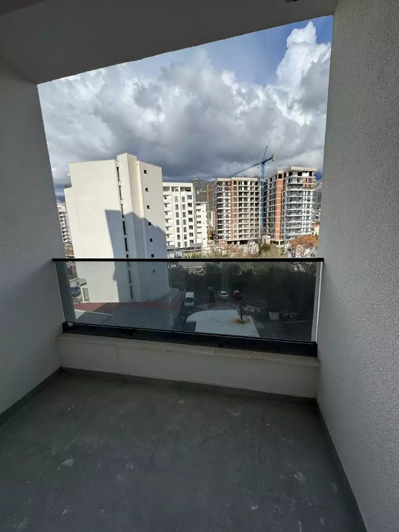 Flat 34m² in Montenegro, Bar. Priced at 90000€ rent photo-6