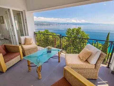 Villa 500m² in Croatia, Opatija. Priced at 2950000€ rent photo-3