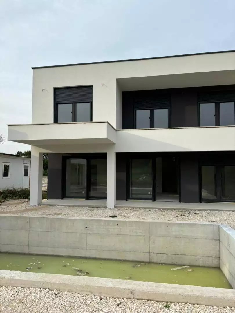 Villa 188m² in Croatia, Labin. Priced at 540000€ rent photo-9