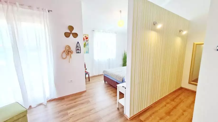 Villa 182m² in Croatia, Valdebek. Priced at 700000€ rent photo-19