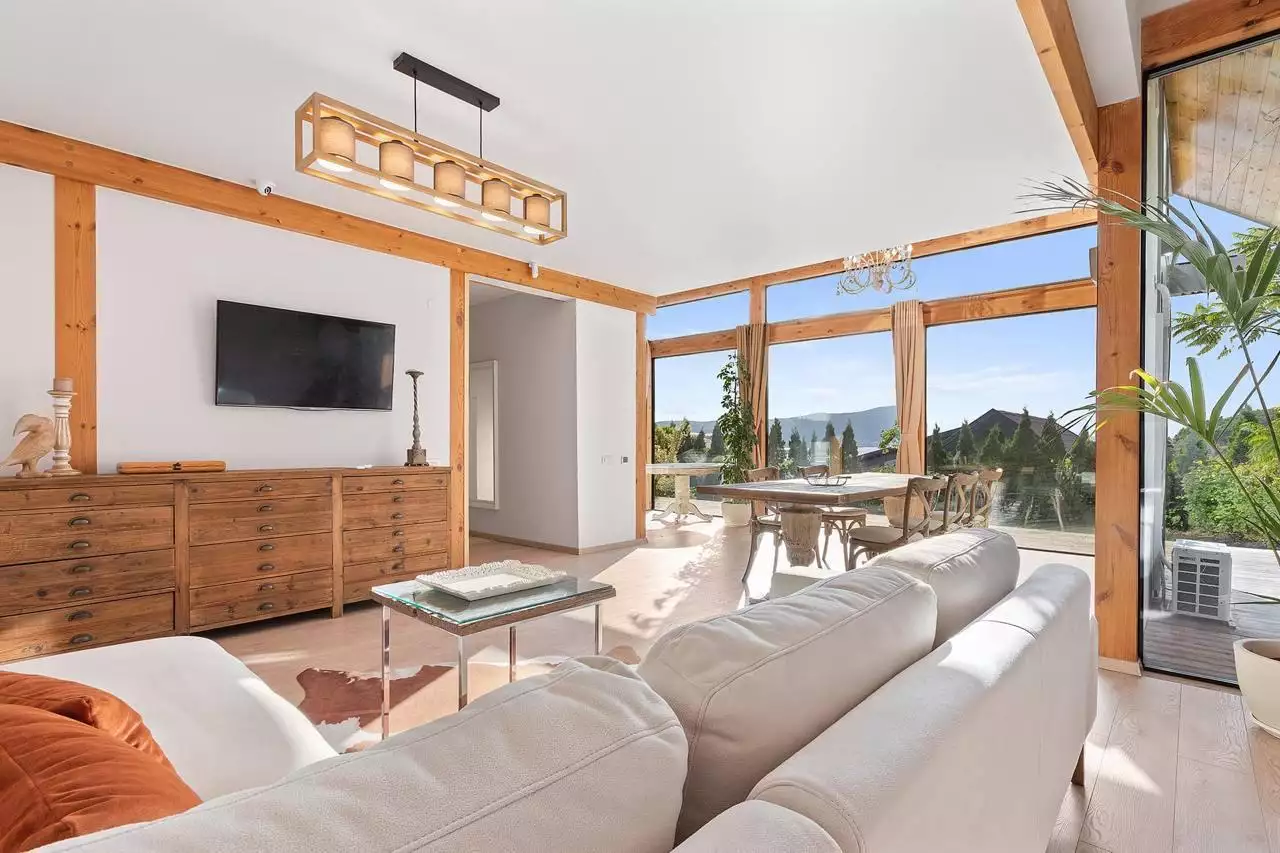 House 220m² in Montenegro, Tivat. Priced at 560000€ rent photo-30