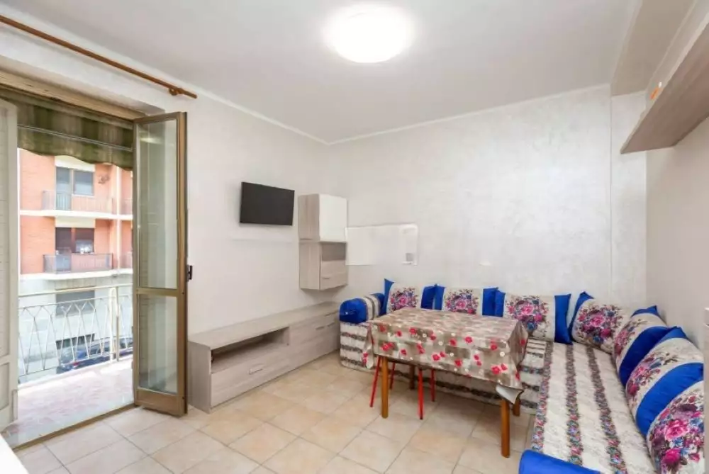 Flat 70m² in Italy, Turin. Priced at 79000€ rent photo-2
