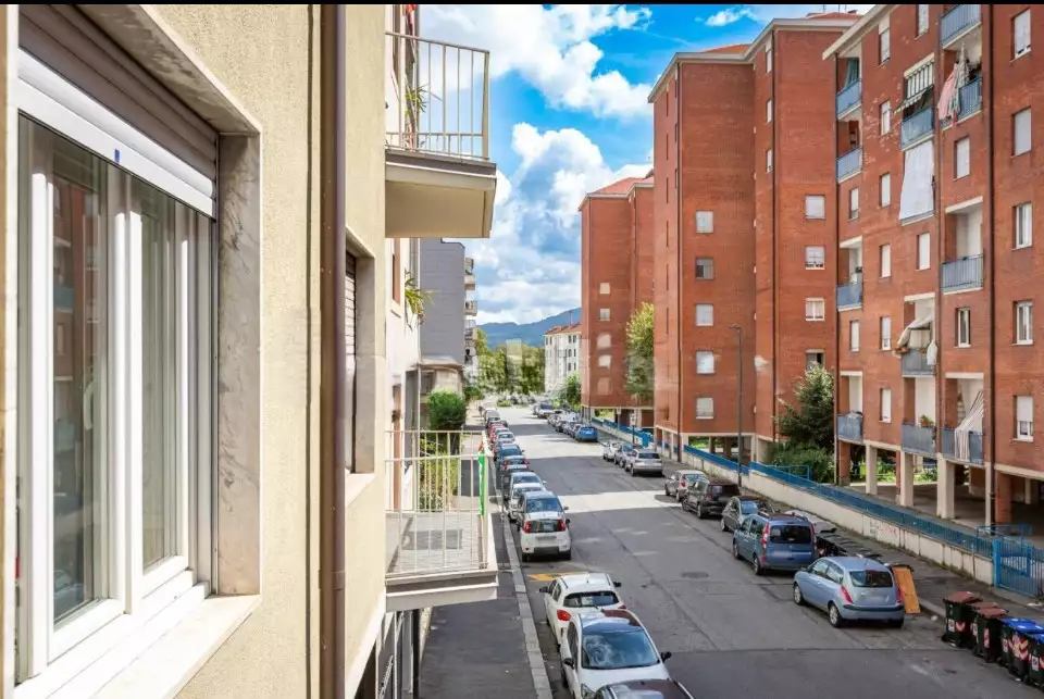Flat 83m² in Italy, Turin. Priced at 109000€ rent photo-4