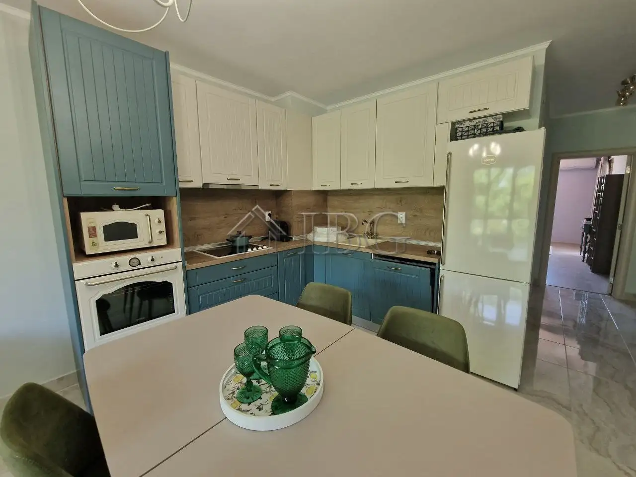 Flat 106m² in Bulgaria, Nesebar. Priced at 195000€ rent photo-6