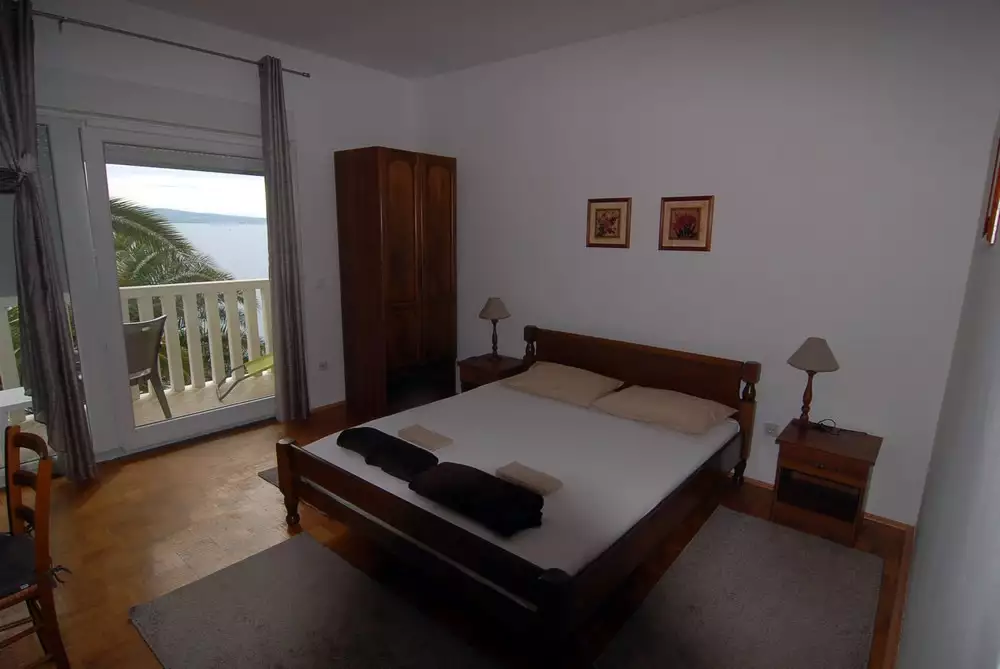 House 200m² in Croatia, Omis. Priced at 1200000€ rent photo-5