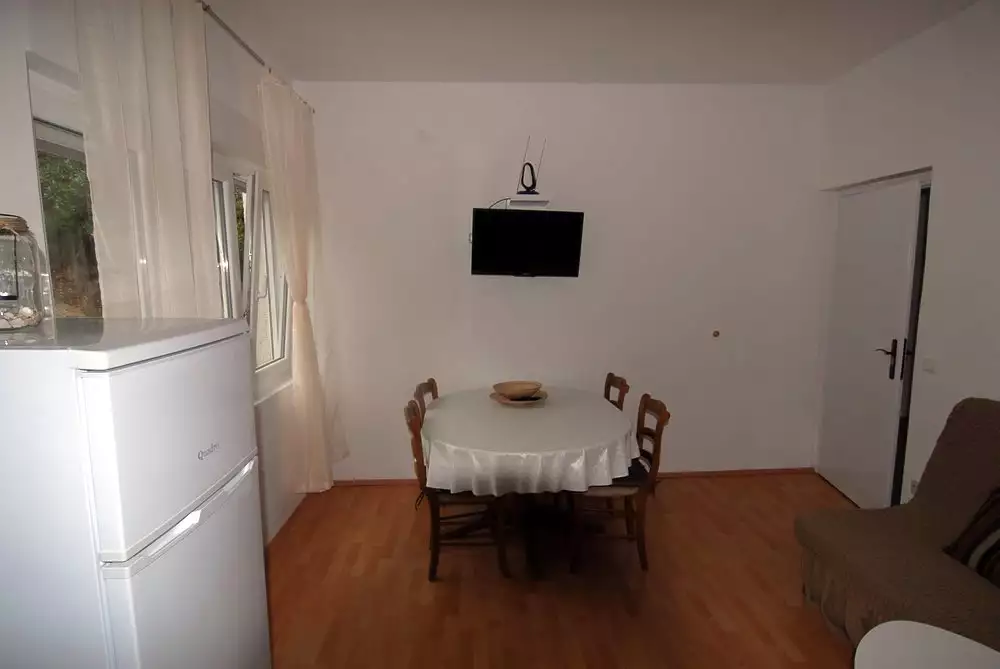 House 200m² in Croatia, Omis. Priced at 1200000€ rent photo-10