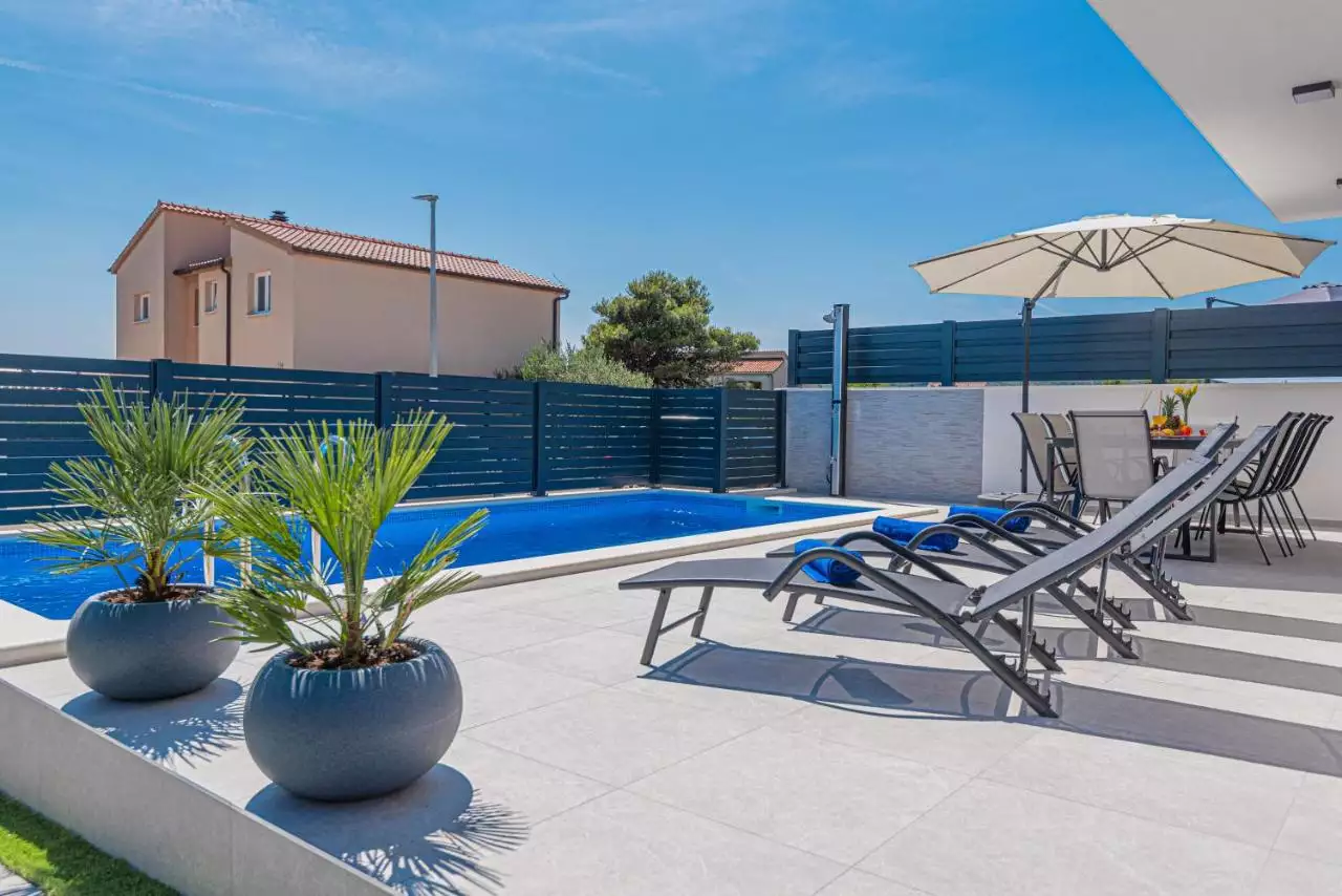 House 179m² in Croatia, Vodice. Priced at 700000€ rent photo-17