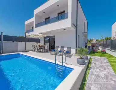 Buy in Croatia for 700000€