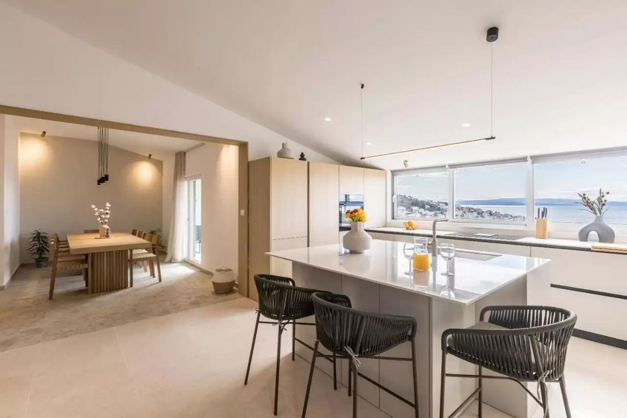 House 240m² in Croatia, Ciovo. Priced at 1200000€ rent photo-32