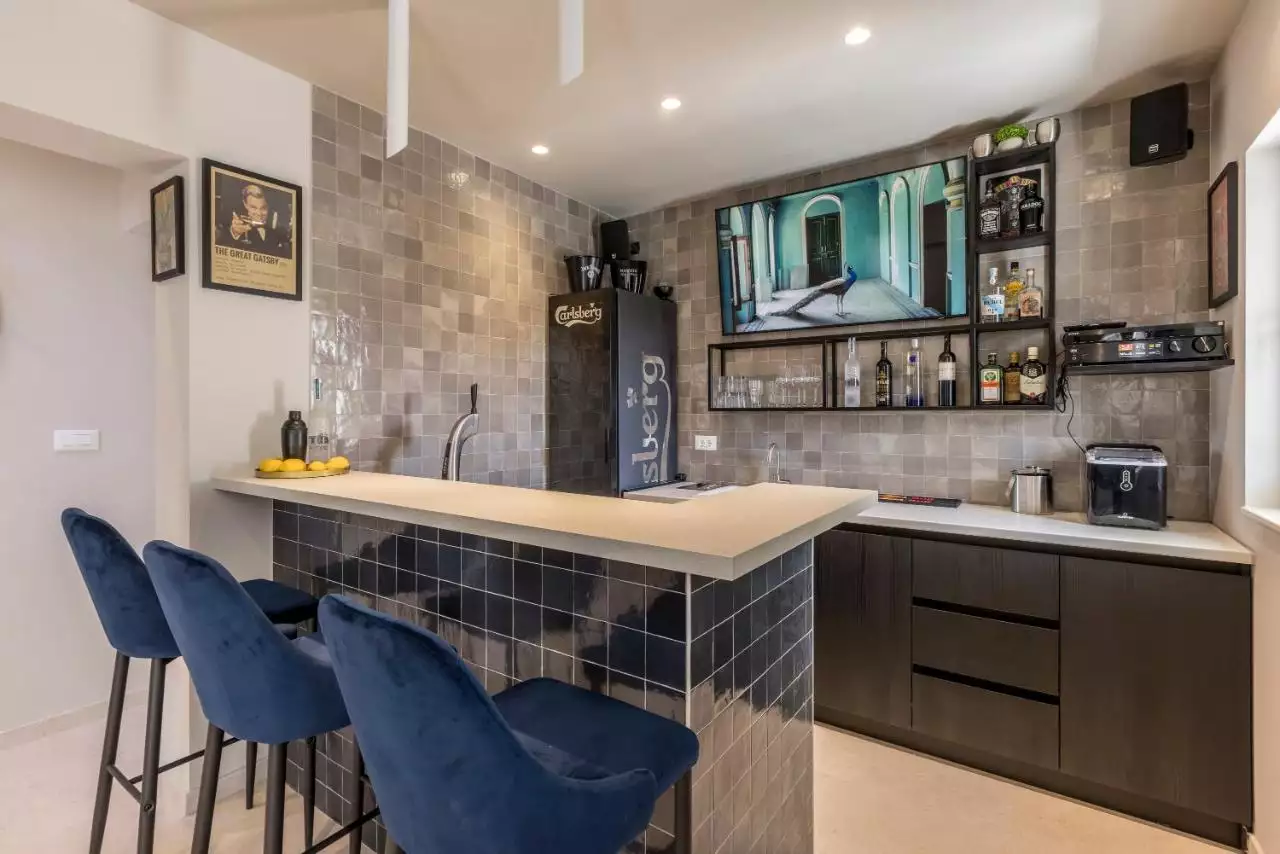 House 240m² in Croatia, Ciovo. Priced at 1200000€ rent photo-34