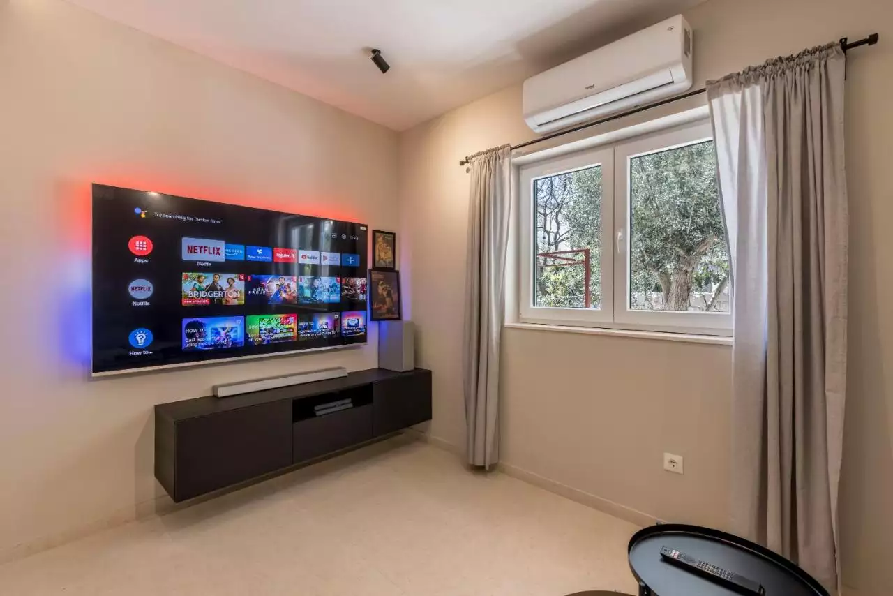 House 240m² in Croatia, Ciovo. Priced at 1200000€ rent photo-43