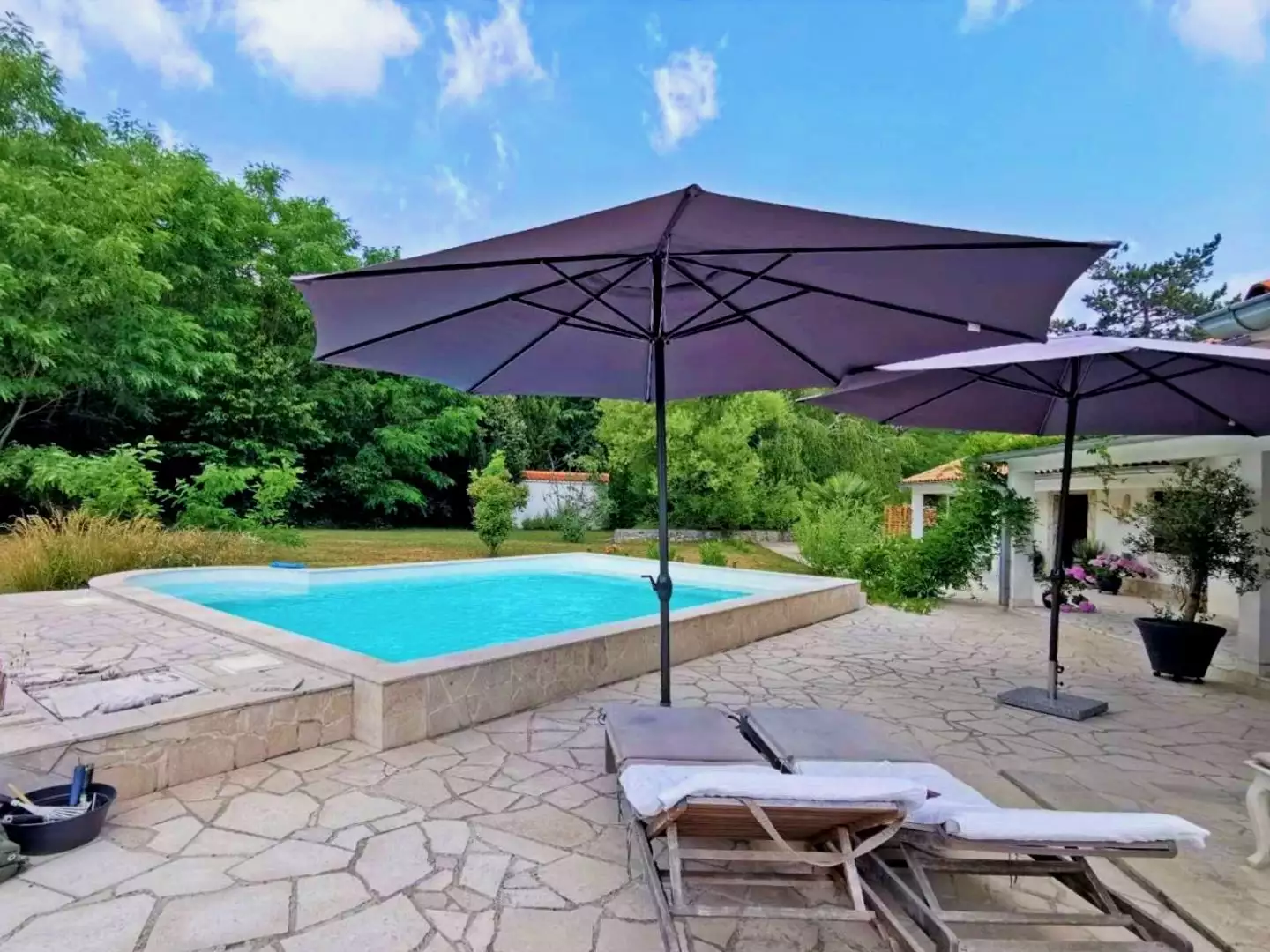 Villa 187m² in Croatia, Labin. Priced at 500000€ rent photo-4