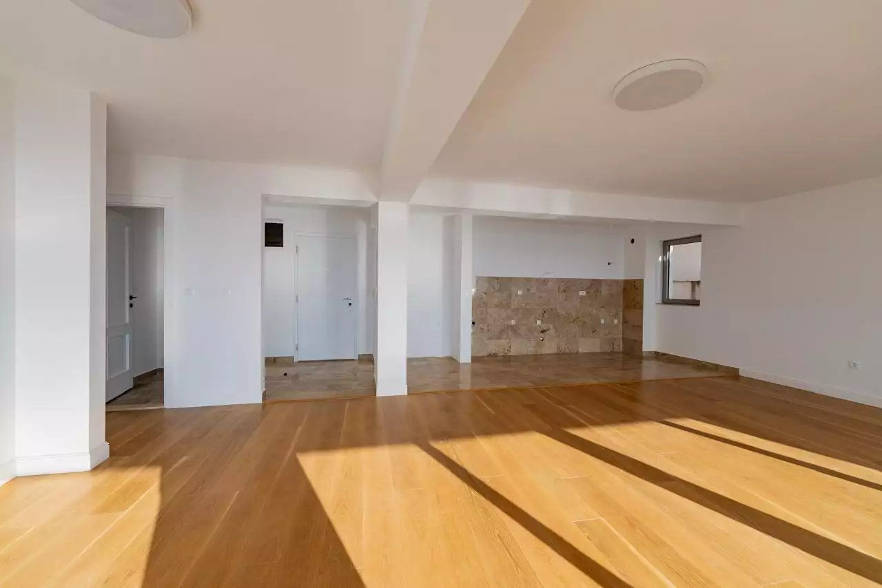 Flat 160m² in Montenegro, Przno. Priced at 565000€ rent photo-3