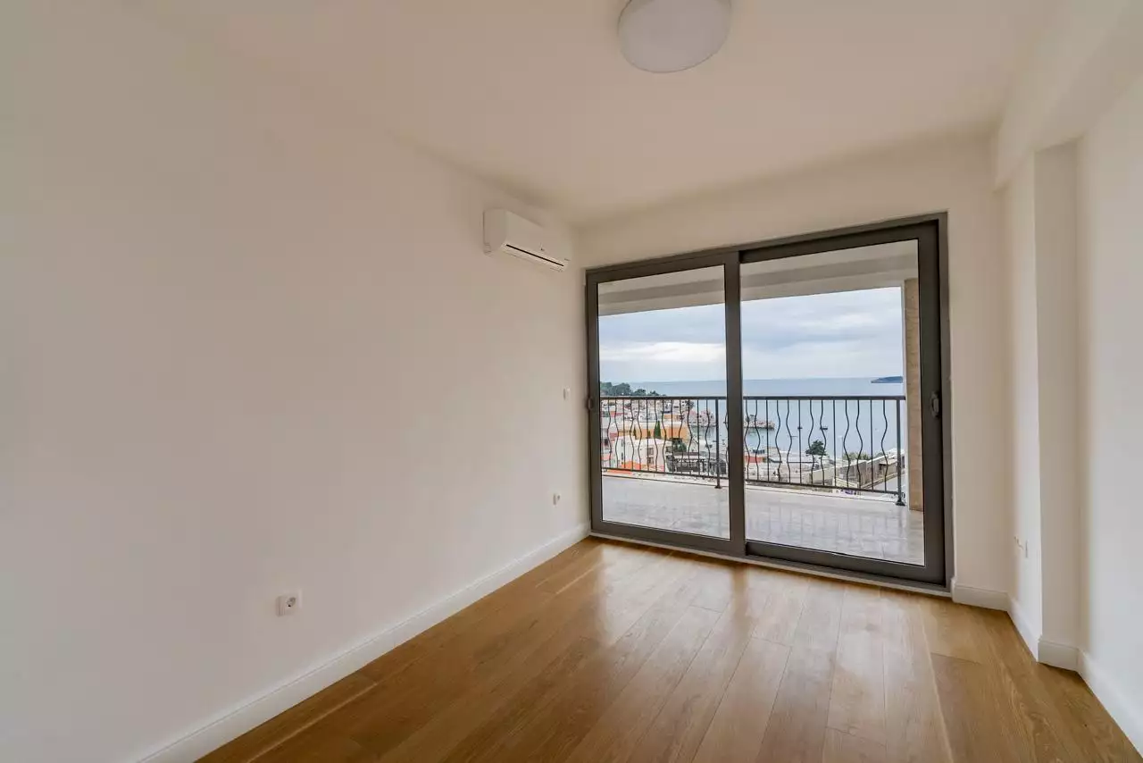 Flat 160m² in Montenegro, Przno. Priced at 565000€ rent photo-10