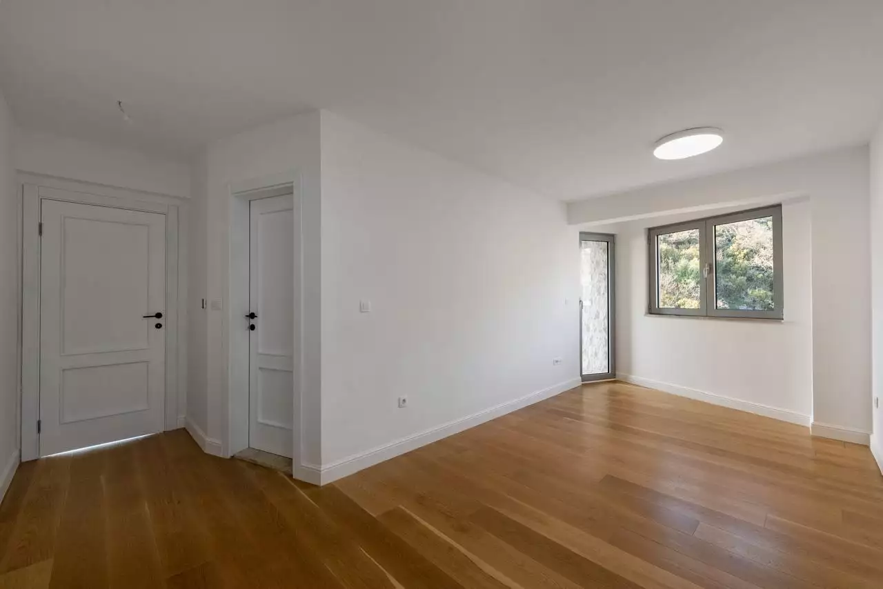 Flat 160m² in Montenegro, Przno. Priced at 565000€ rent photo-16