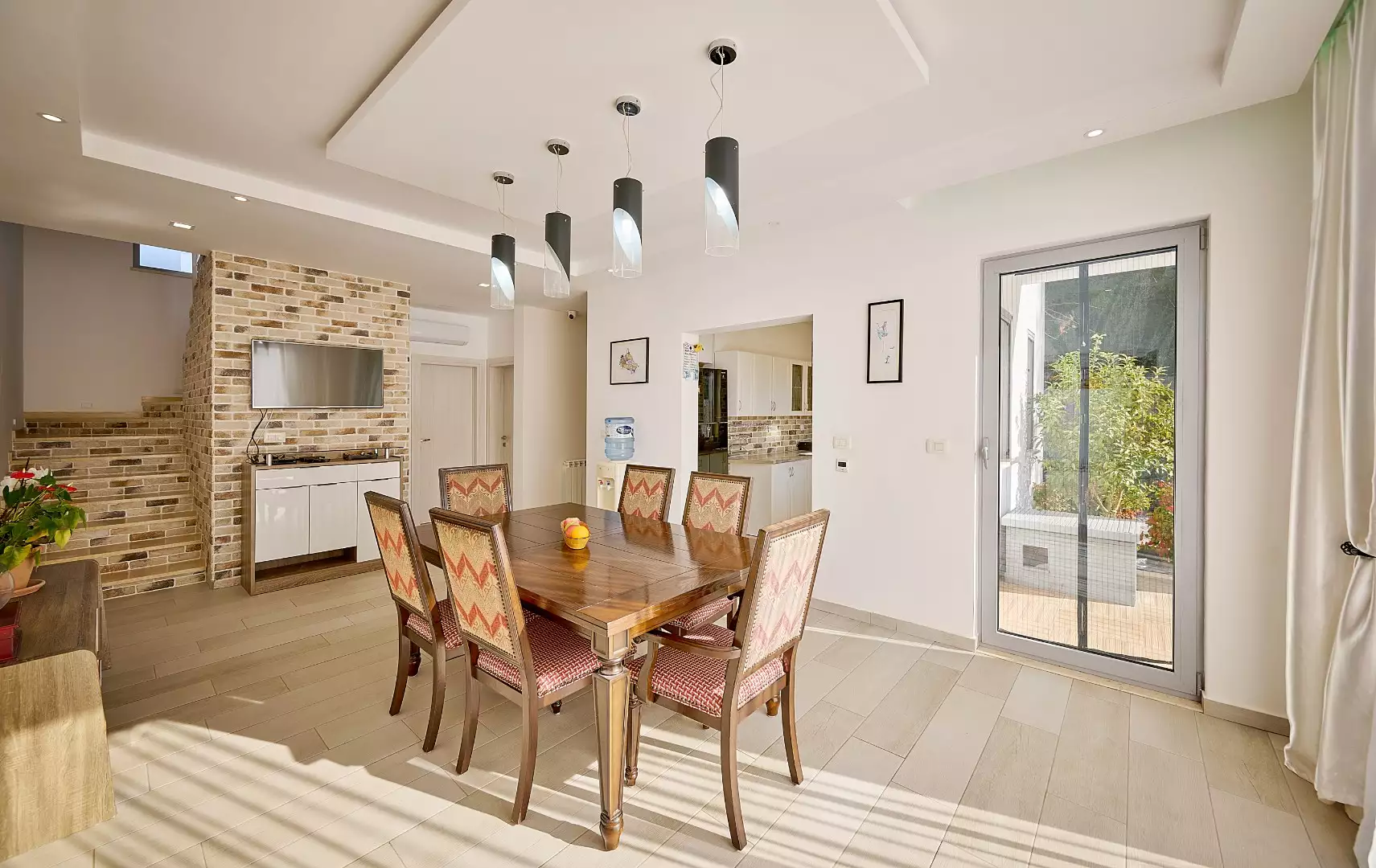 House 200m² in Montenegro, Krimovica. Priced at 475000€ rent photo-36