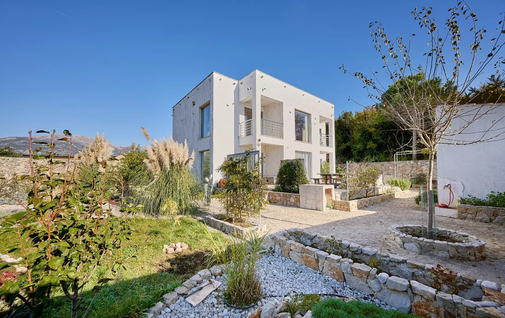 House 200m² in Montenegro, Krimovica. Priced at 475000€ rent photo-62