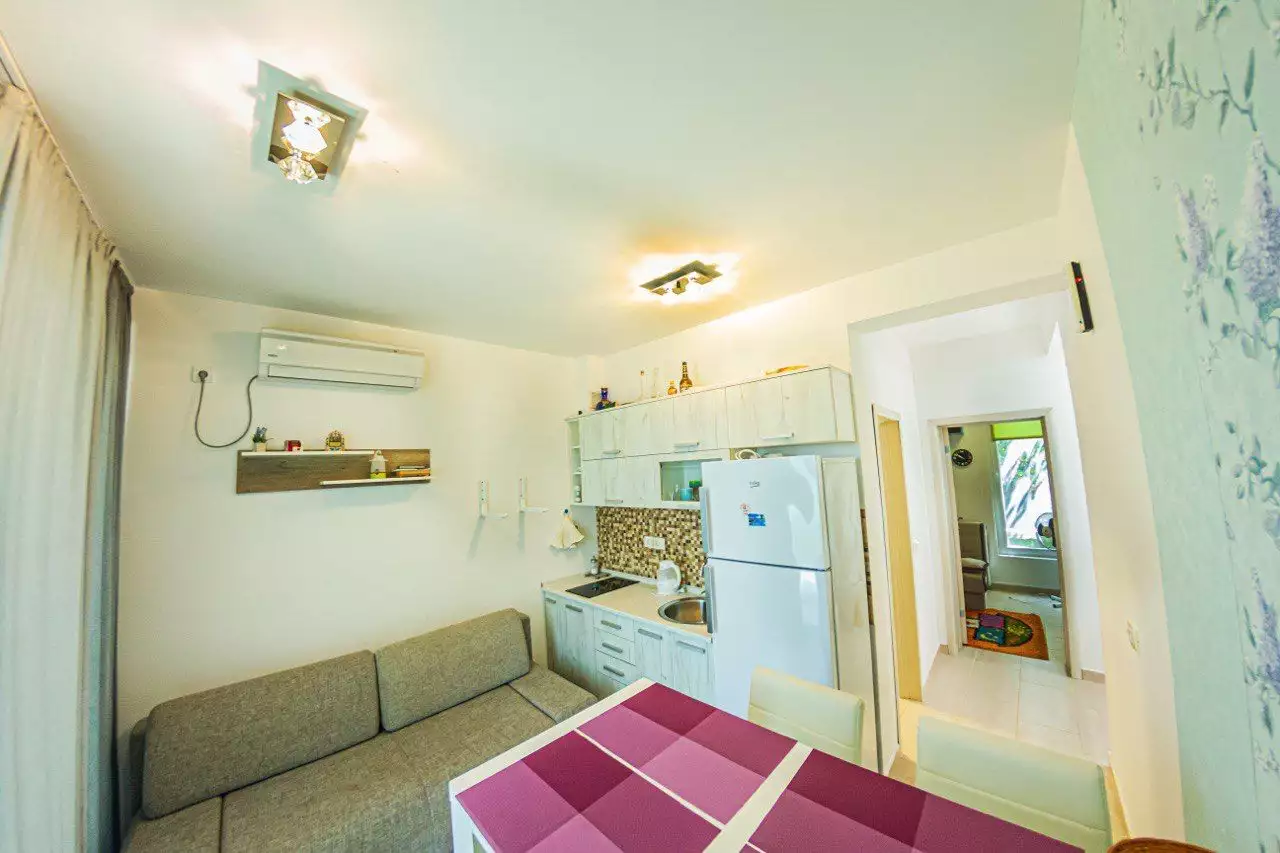 Flat 35m² in Montenegro, Sutomore. Priced at 77000€ rent photo-4