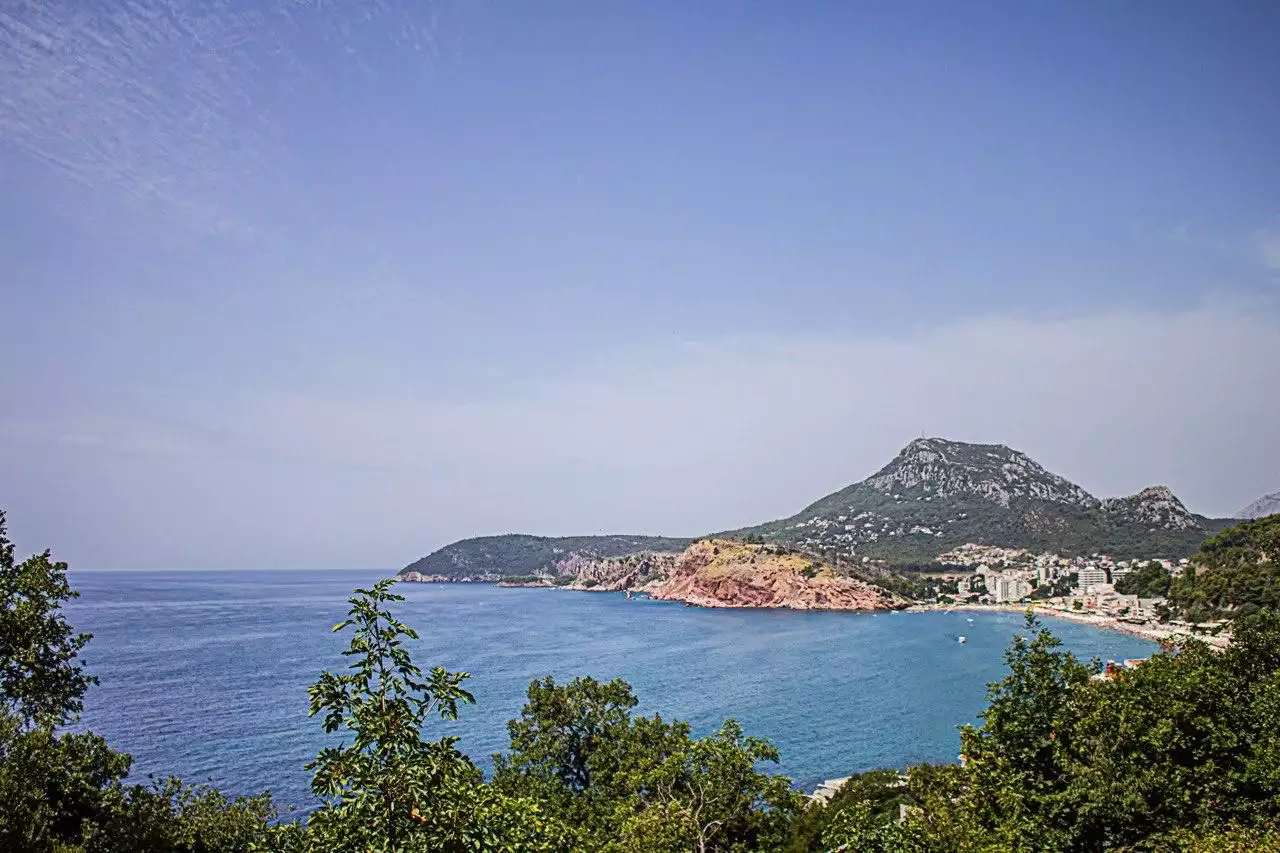 Flat 35m² in Montenegro, Sutomore. Priced at 77000€ rent photo-11