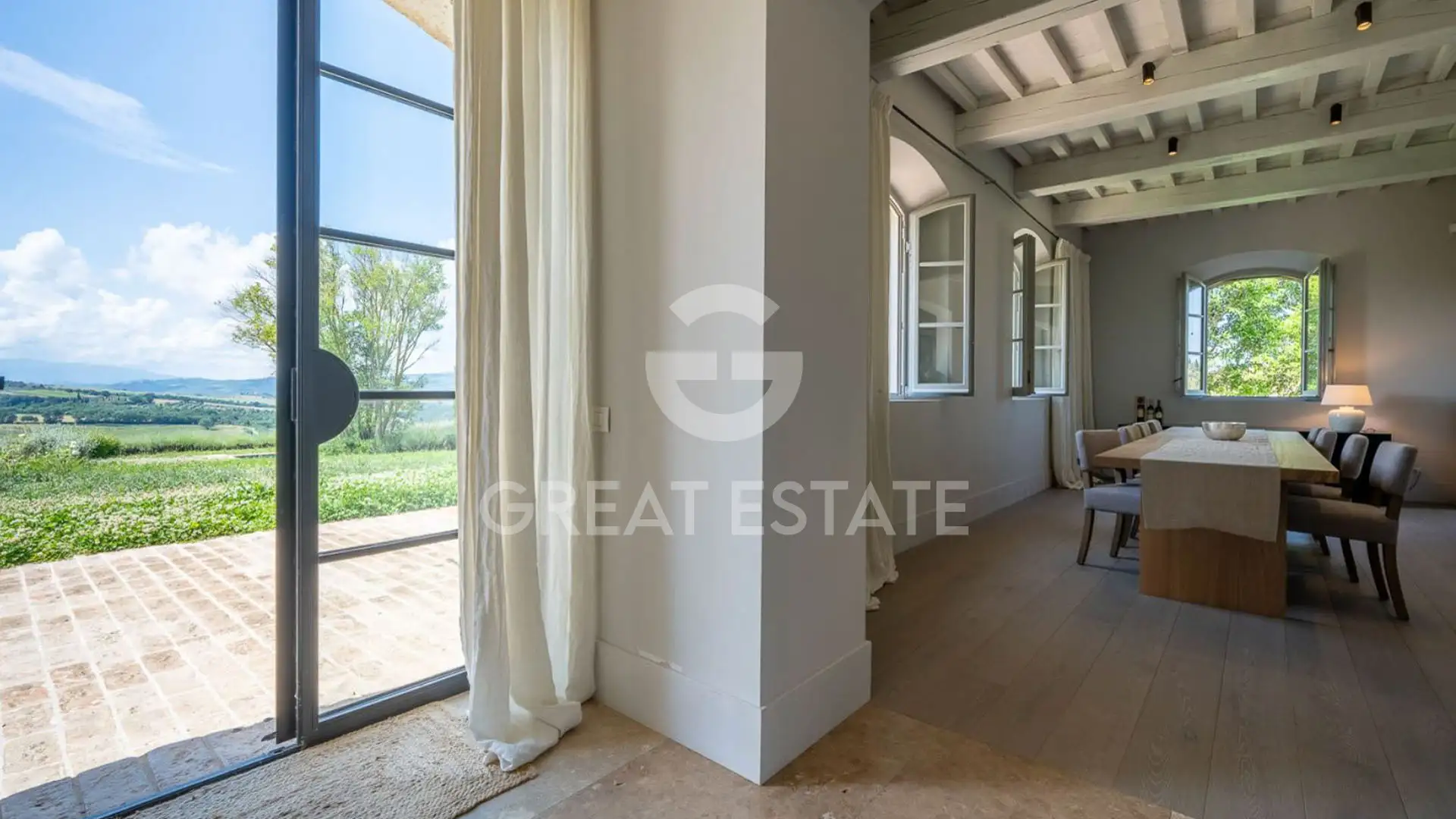 House 483m² in Italy, Siena. Priced at 3700000€ rent photo-15