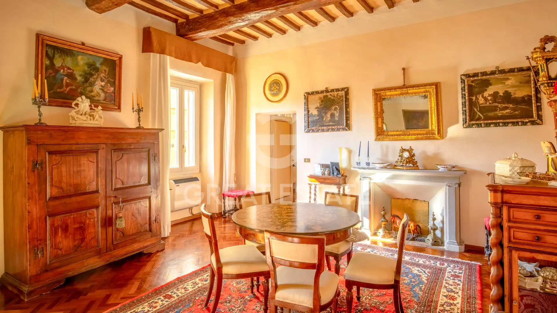 Flat 976m² in Italy, Perugia. Priced at 1650000€ rent photo-12